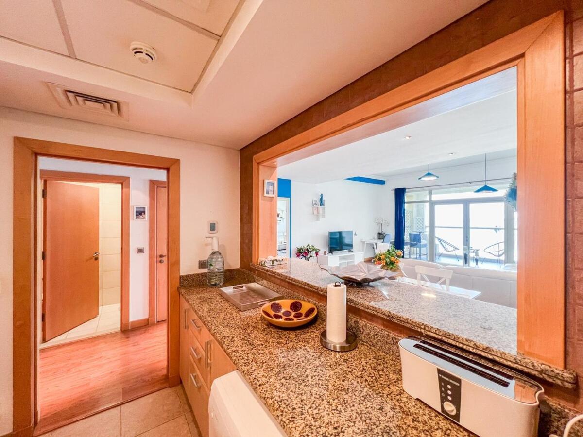1 Bhk Palm Jumeirah Sea View Al Sultana Shoreline