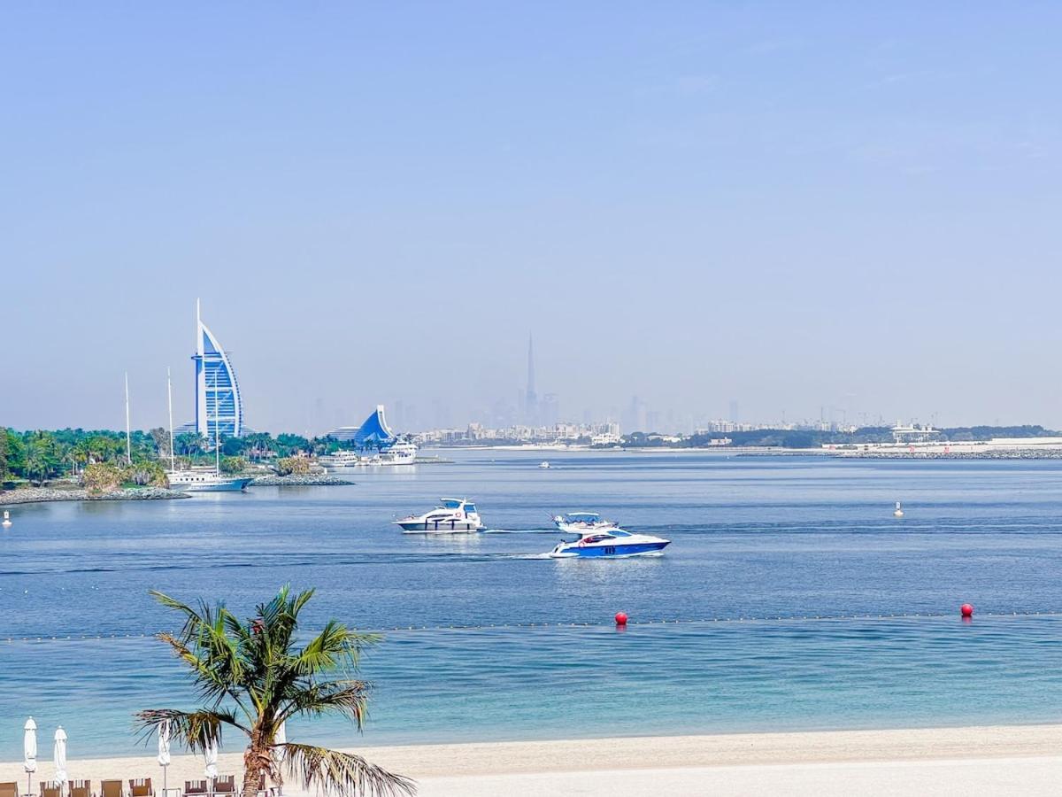 1 Bhk Palm Jumeirah Sea View Al Sultana Shoreline Dubai